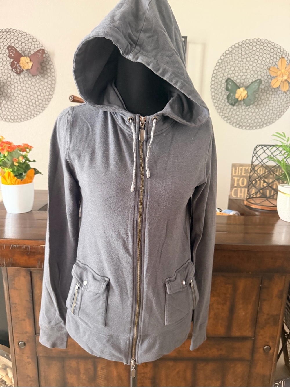 Elwood Y2K Women's Gray Double-Zip Hooded Sweatshirt with Front Pockets